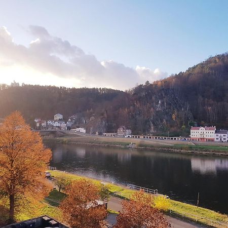 Utulny Apartman V Centru, S Krasnym Vyhledem Decin Zewnętrze zdjęcie